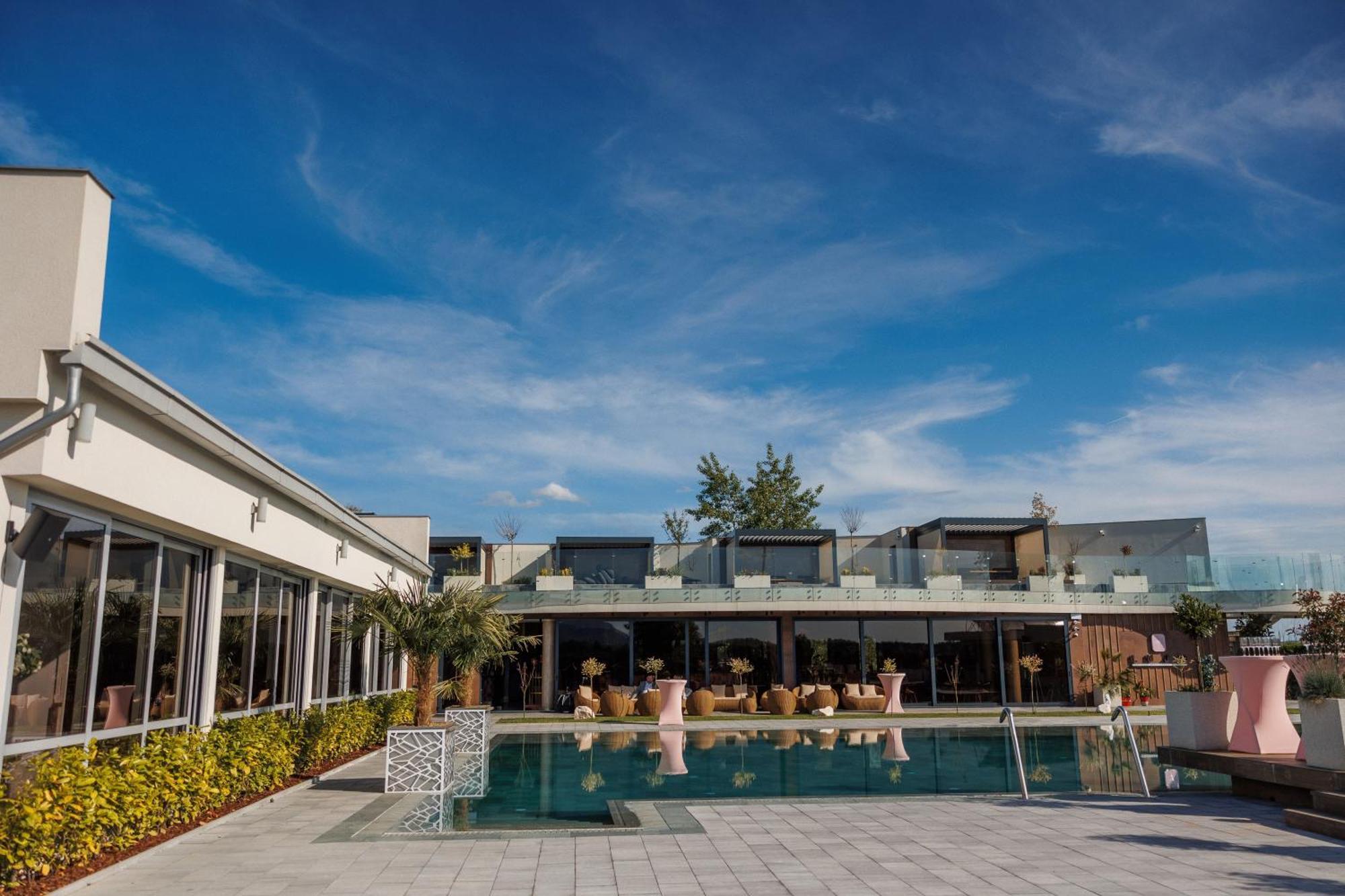 Romanita Hotel 4*