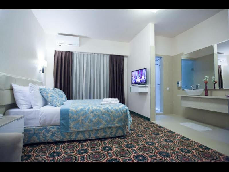 Romanita Hotel